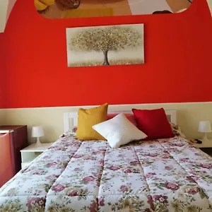 Casa San Brasi Di Mariano E Lucia Affittacamere